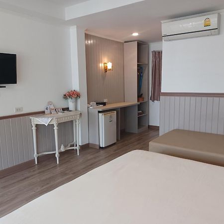 Hotel Koh Larn Riviera Esterno foto